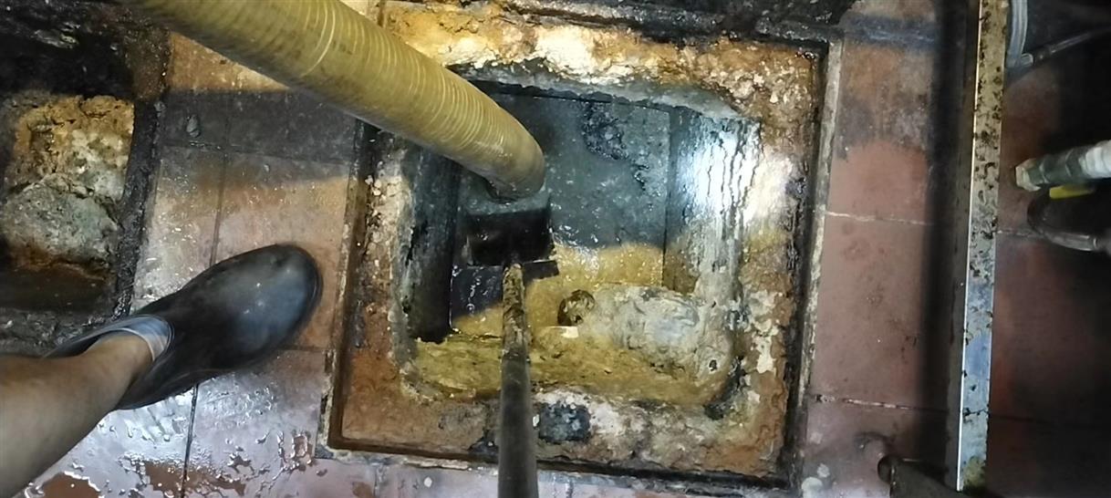 青冈化油池清理-污水池清掏